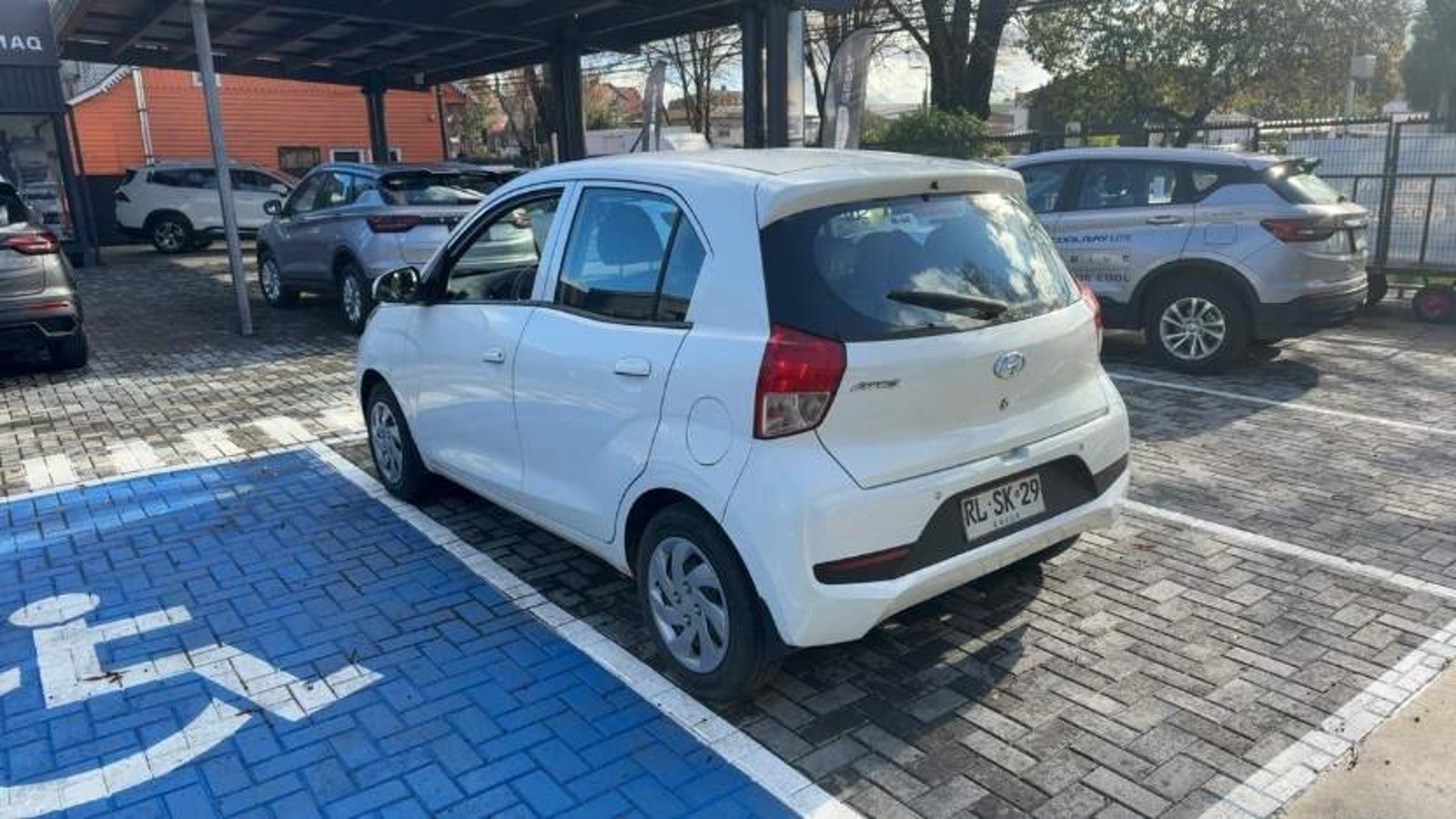 Hyundai Atos 1.1 Ah2 Plus 4x2 Mt 5p 2022 - Imagen 7 de 8