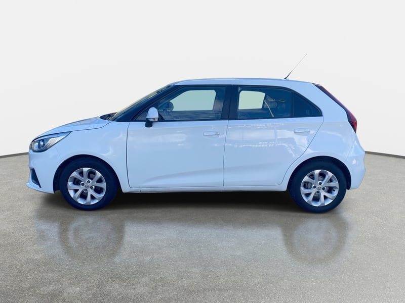 MG 3 1.5 Std 4x2 Hb At 5p 2023 - Imagen 4 de 8