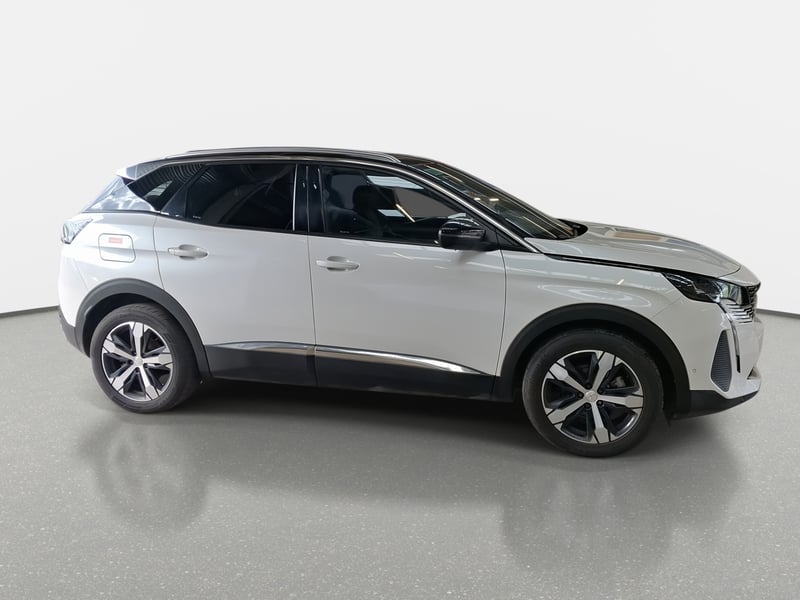 Peugeot 3008 1.5 Allure Pack Bluehdi 130 4x2 Eat8 5p 2024 - Imagen 8 de 8