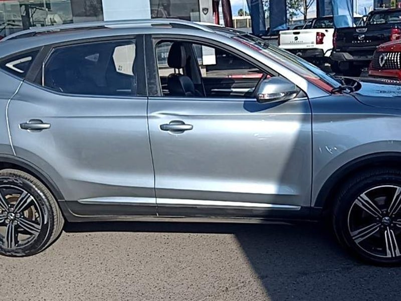 MG Mg Zs 1.5 Comfort 4x2 Mt 5p 2022 - Imagen 3 de 5