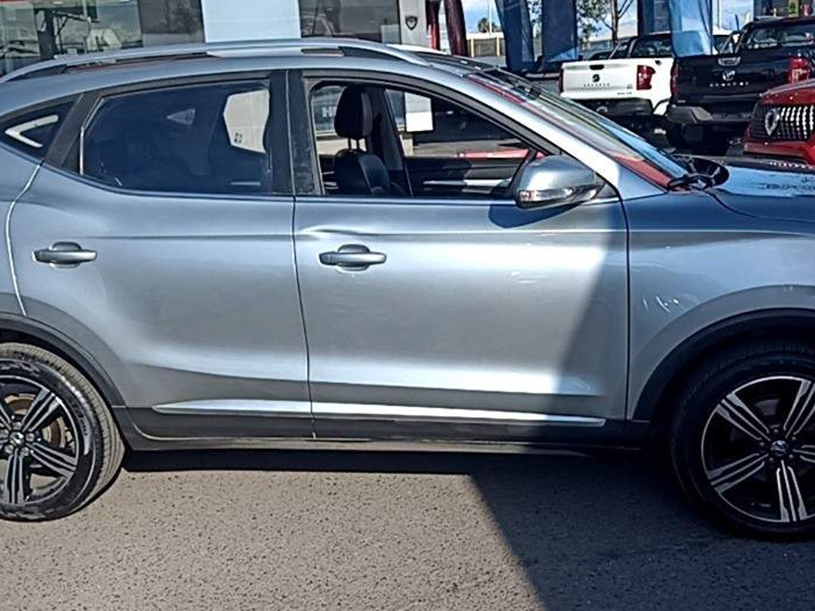 MG Mg Zs 1.5 Comfort 4x2 Mt 5p 2022 - Foto 3 de 5