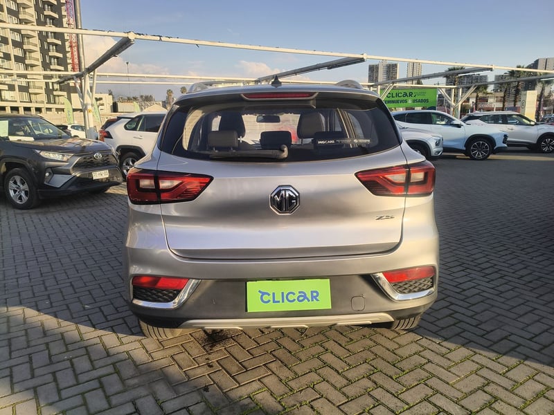 MG Mg Zs 1.5 Std 4x2 Mt 5p 2022 - Imagen 6 de 8
