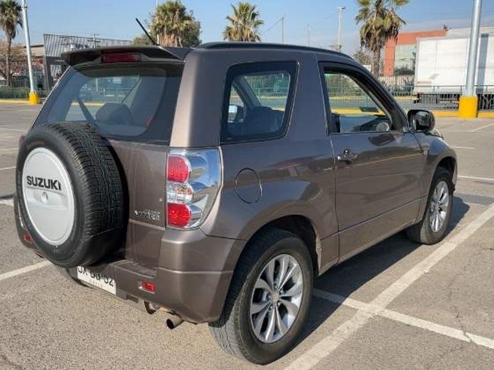 Suzuki Grand Vitara 2.4 Glx Sport Winche 4x4 Mt 3p 2017 - Foto 4 de 5