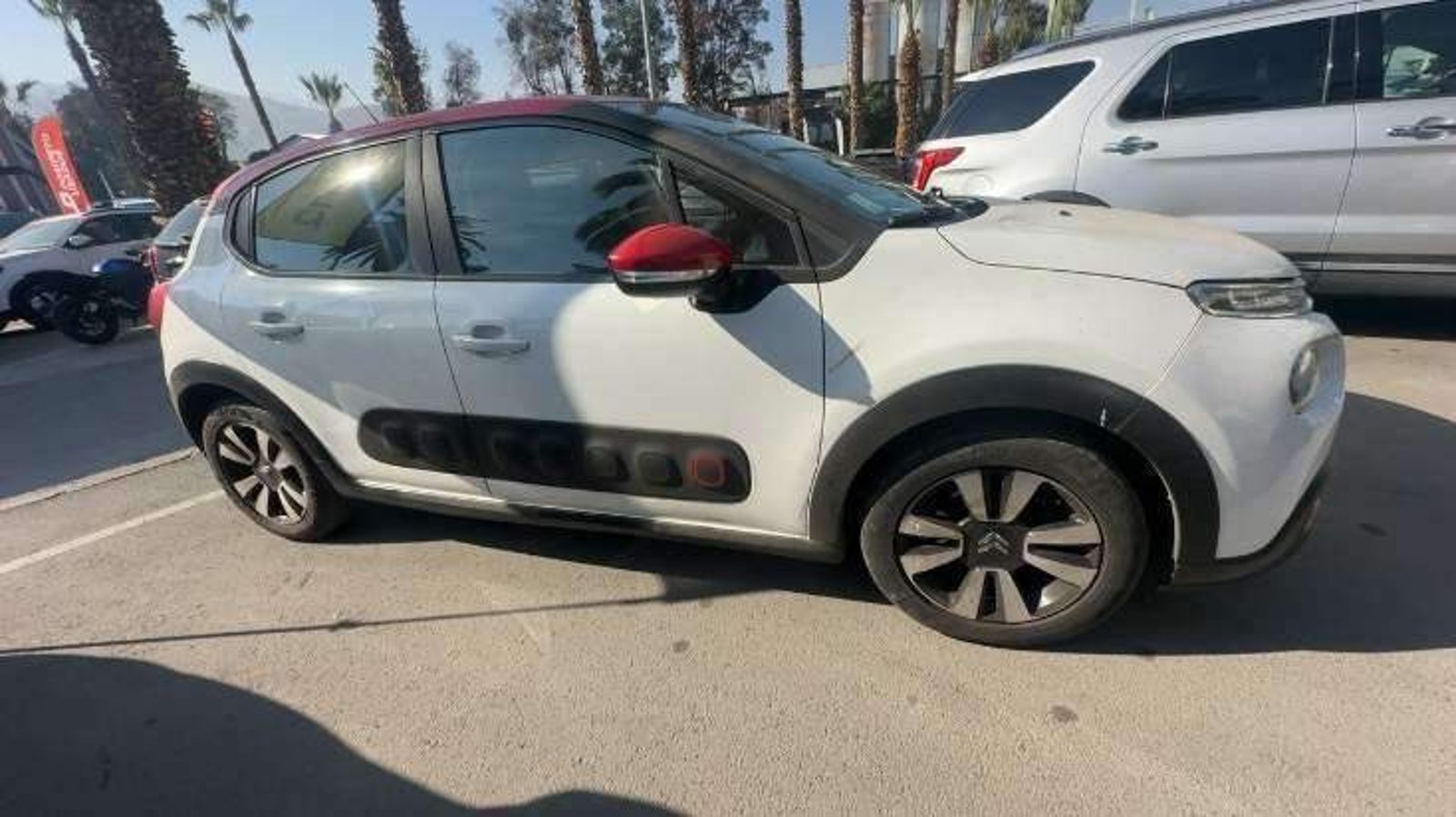 Citroen C3 1.5 Bluehdi Feel Diesel 4x2 100 S&s Bvm6 Hb Mt 5p 2019 - Foto 3 de 8