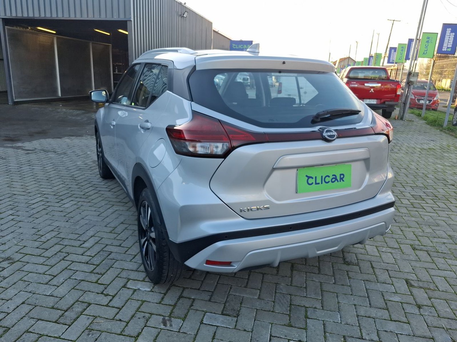 Nissan Kicks 1.6 Advance 4x2 Mt 5p 2023 - Foto 5 de 8