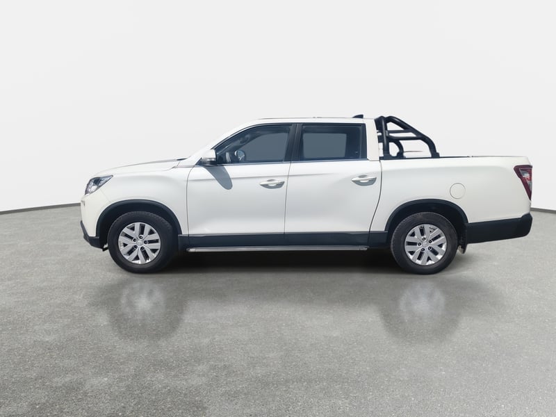 SsangYong Musso 2.2 Td Grand Glx Diesel 2wd Nueva Radio Mt6 4p 2025 - Imagen 4 de 8