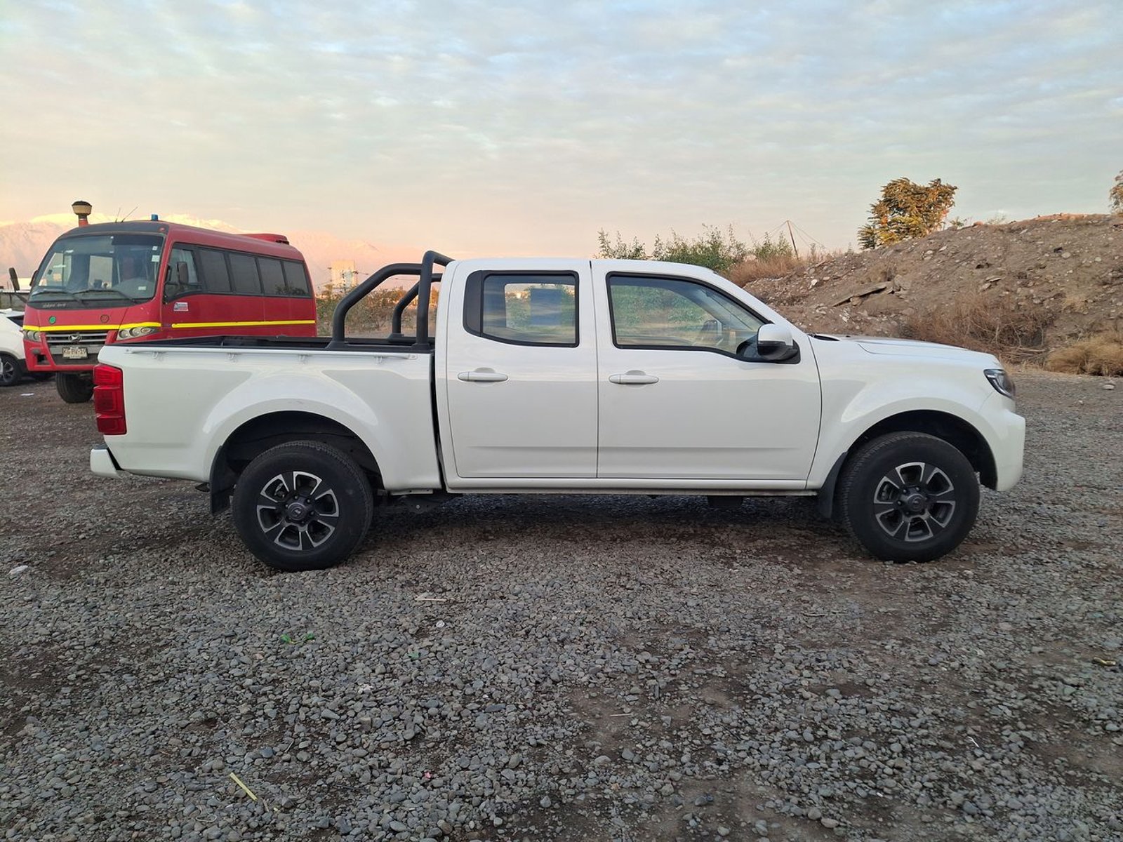 Great Wall Wingle7 2.0 Deluxe Diesel 4x2 Dob. Cab. Mt 4p 2026 - Imagen 8 de 8