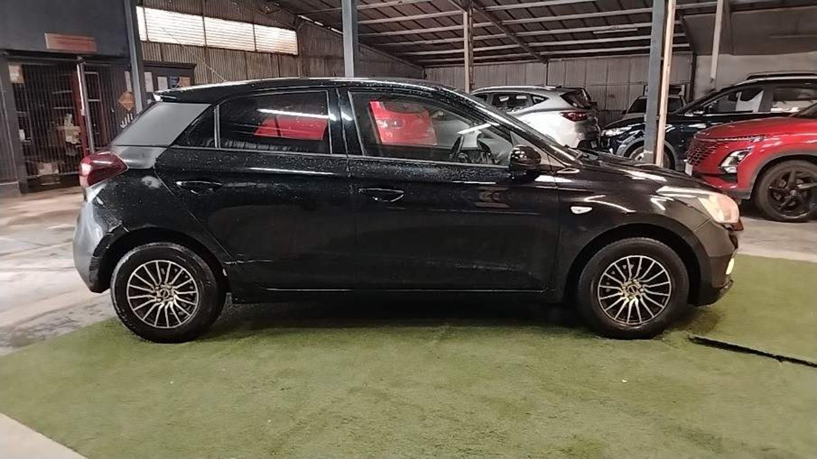 Hyundai I20 1.4 Gl Active 4x2 Hb Mt 5p 2021 - Foto 3 de 8