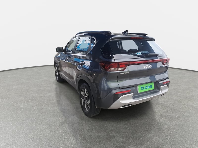 Kia Sonet 1.5 Ex Full 4x2 6mt 5p 2023 - Imagen 5 de 8