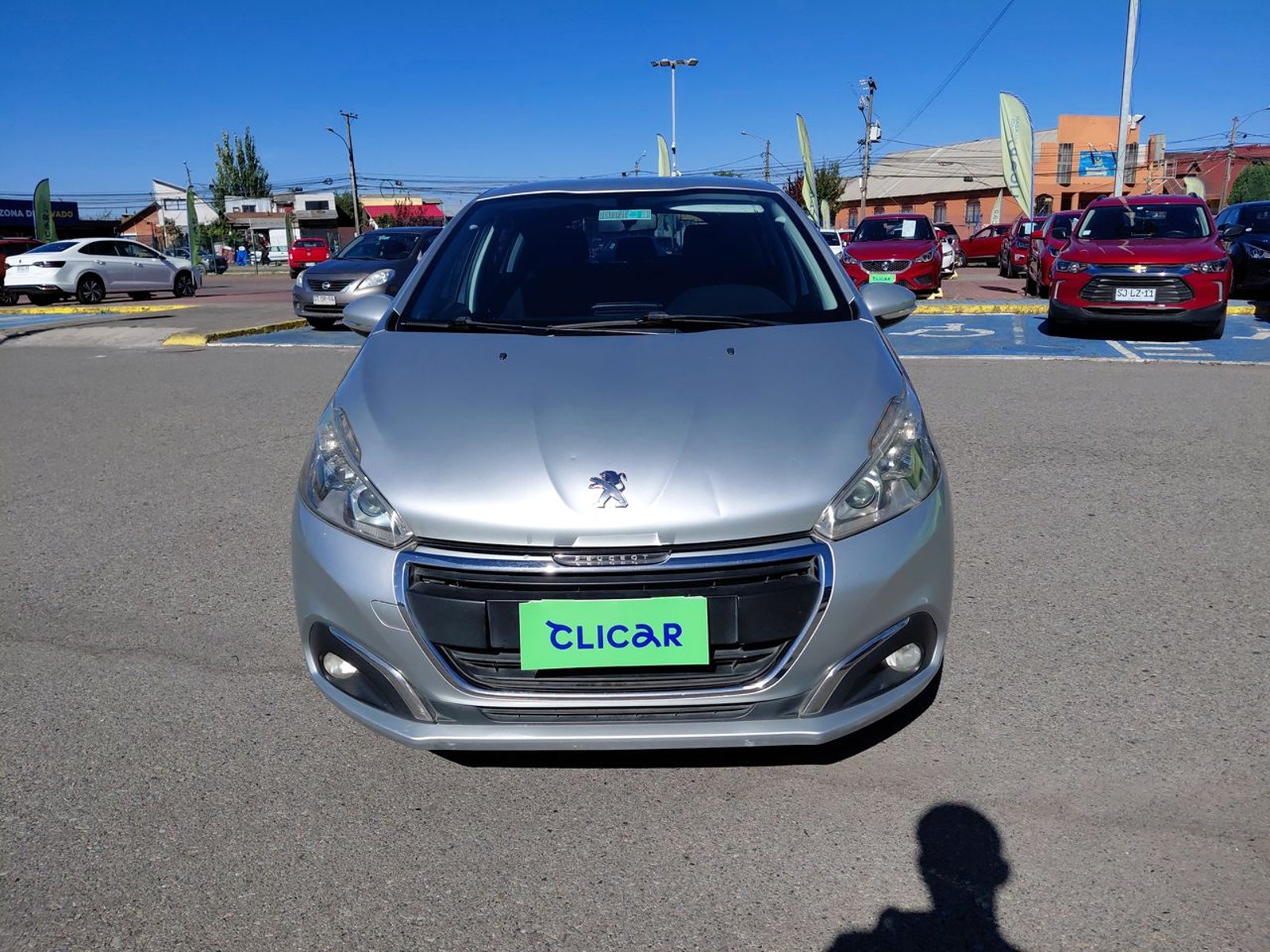 Peugeot 208 1.2 Active Puretech Mt 5p 2018 - Foto 4 de 8