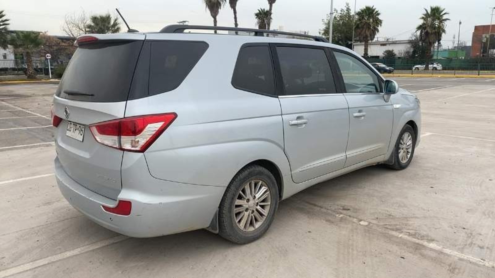 SsangYong Stavic 2.2 Diesel 2wd At 5p 2019 - Imagen 4 de 5