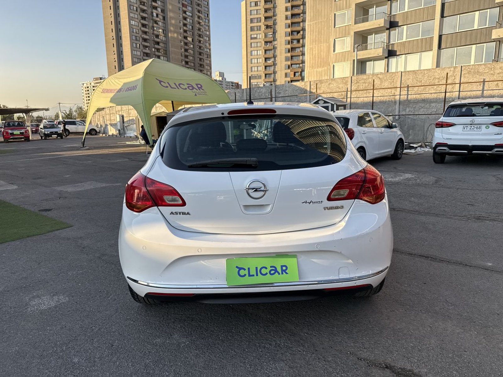 Opel Astra 1.4t Enjoy 4x2 Mt 5p 2016 - Imagen 6 de 8