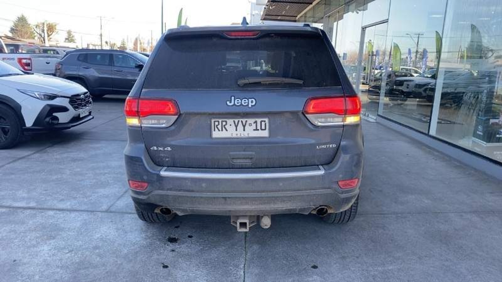 Jeep Grand Cherokee 3.6 Limited 4x4 At 5p 2022 - Imagen 5 de 5