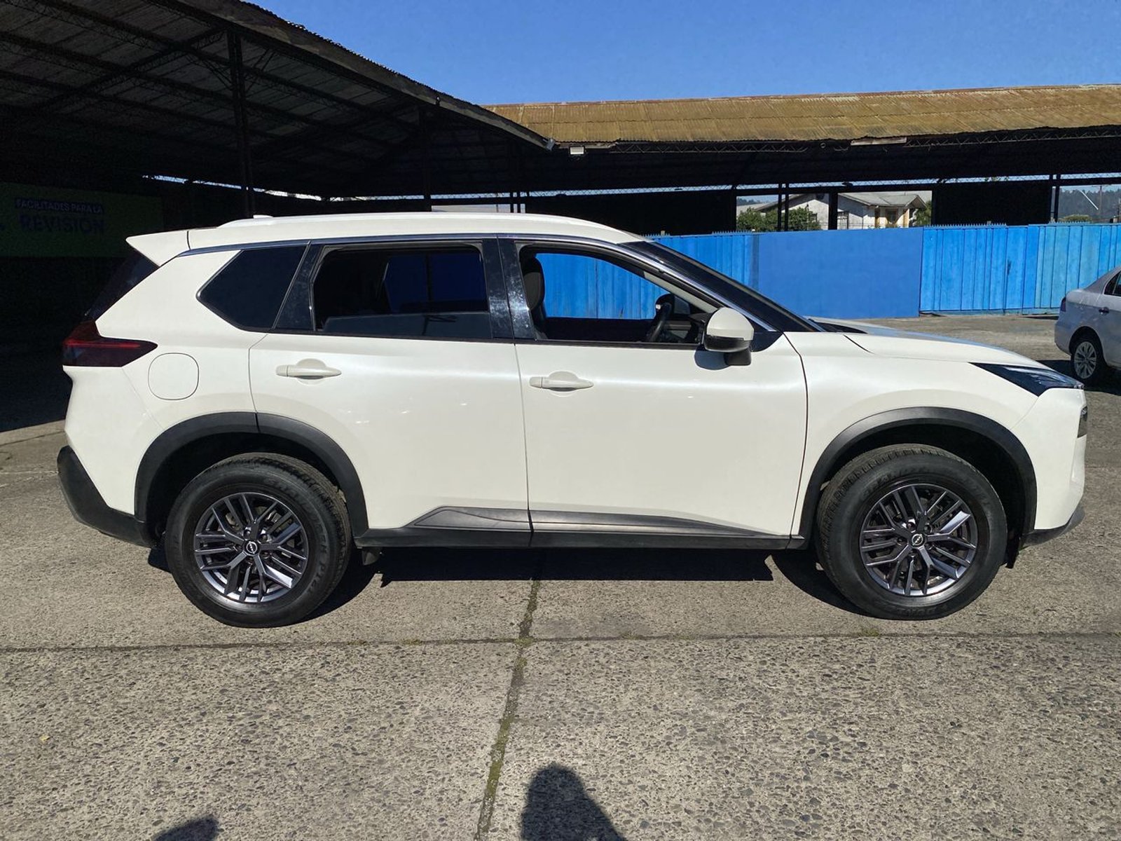 Nissan X-trail 2.5 Sense 4x2 3row Cvt At 5p 2024 - Imagen 8 de 8