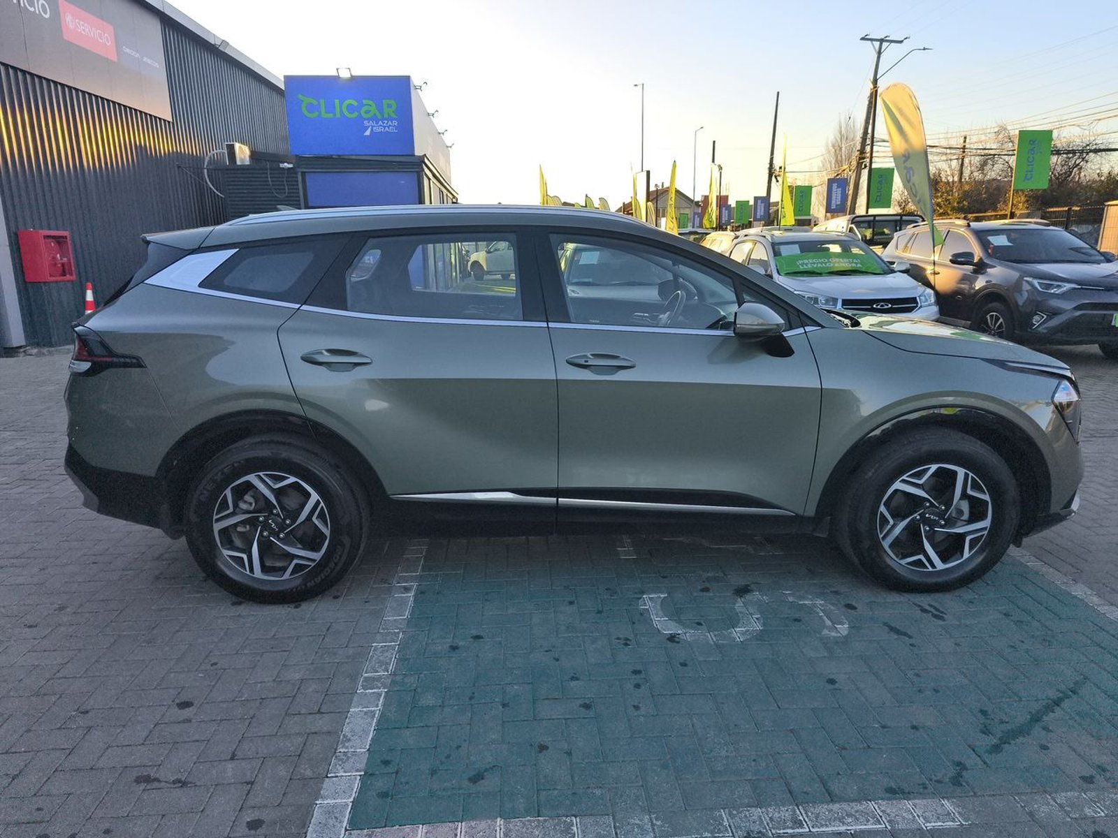 Kia Sportage 2.0 Ex Dies 2wd 8at 5p 2025 - Imagen 8 de 8