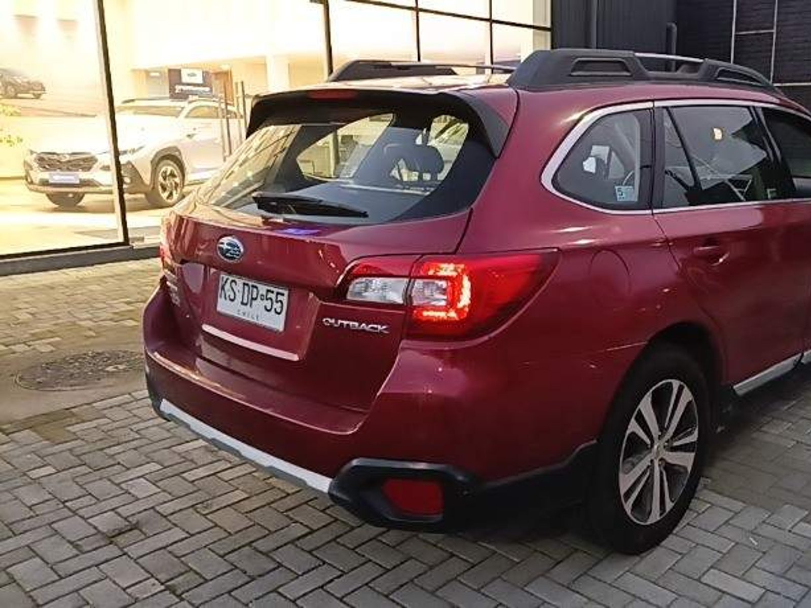 Subaru Outback 2.5i Cvt Limited Awd At 5p 2018 - Foto 4 de 5