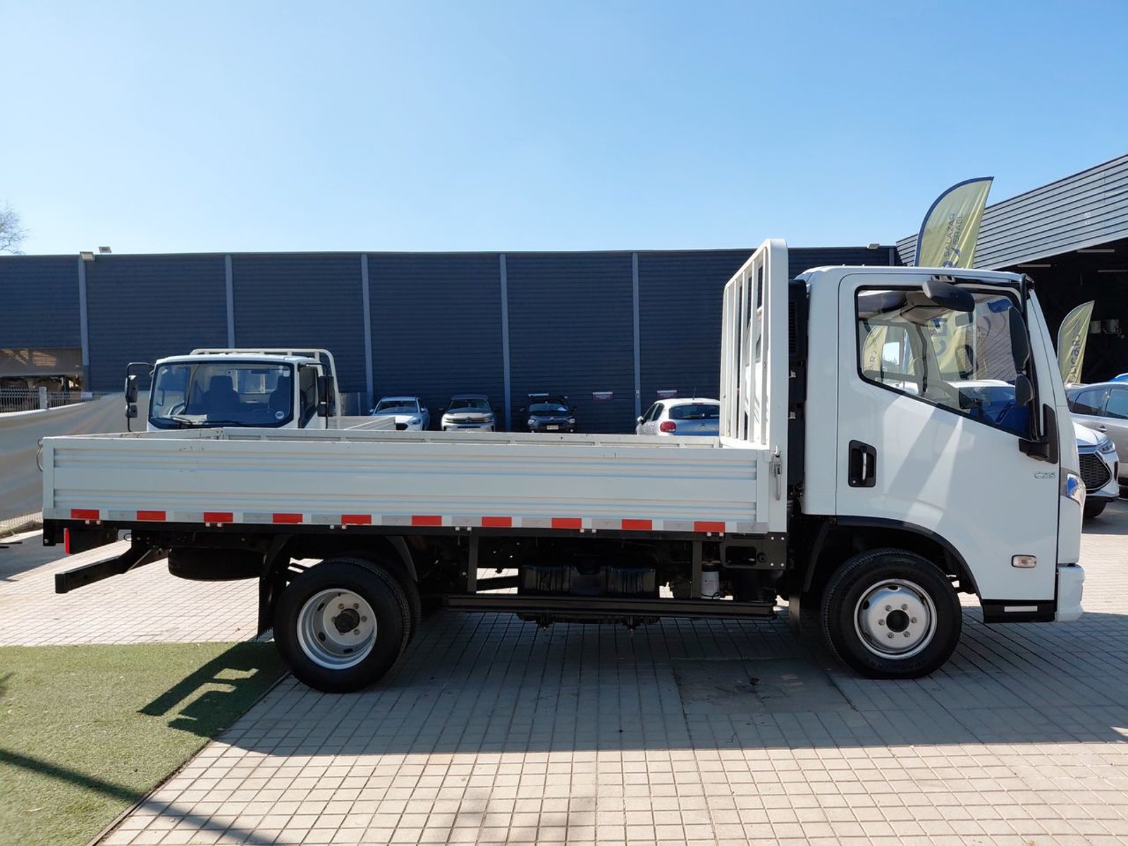 Maxus C35 2.0 Diesel 4x2 Chasis Mt 2p 2023 - Imagen 8 de 8