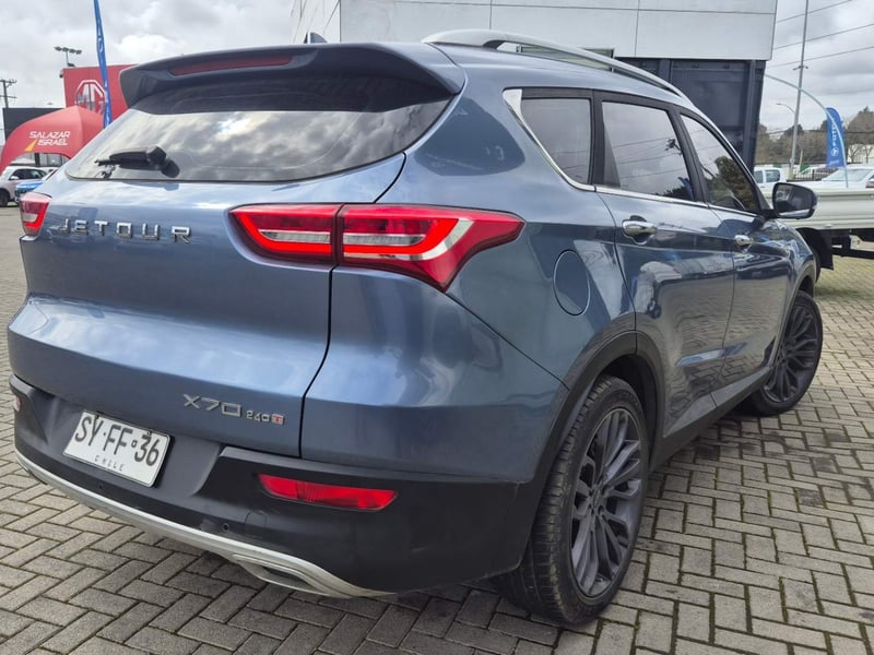 Jetour X70 1.5t Plus 4x2 At 5p 2023 - Imagen 4 de 5
