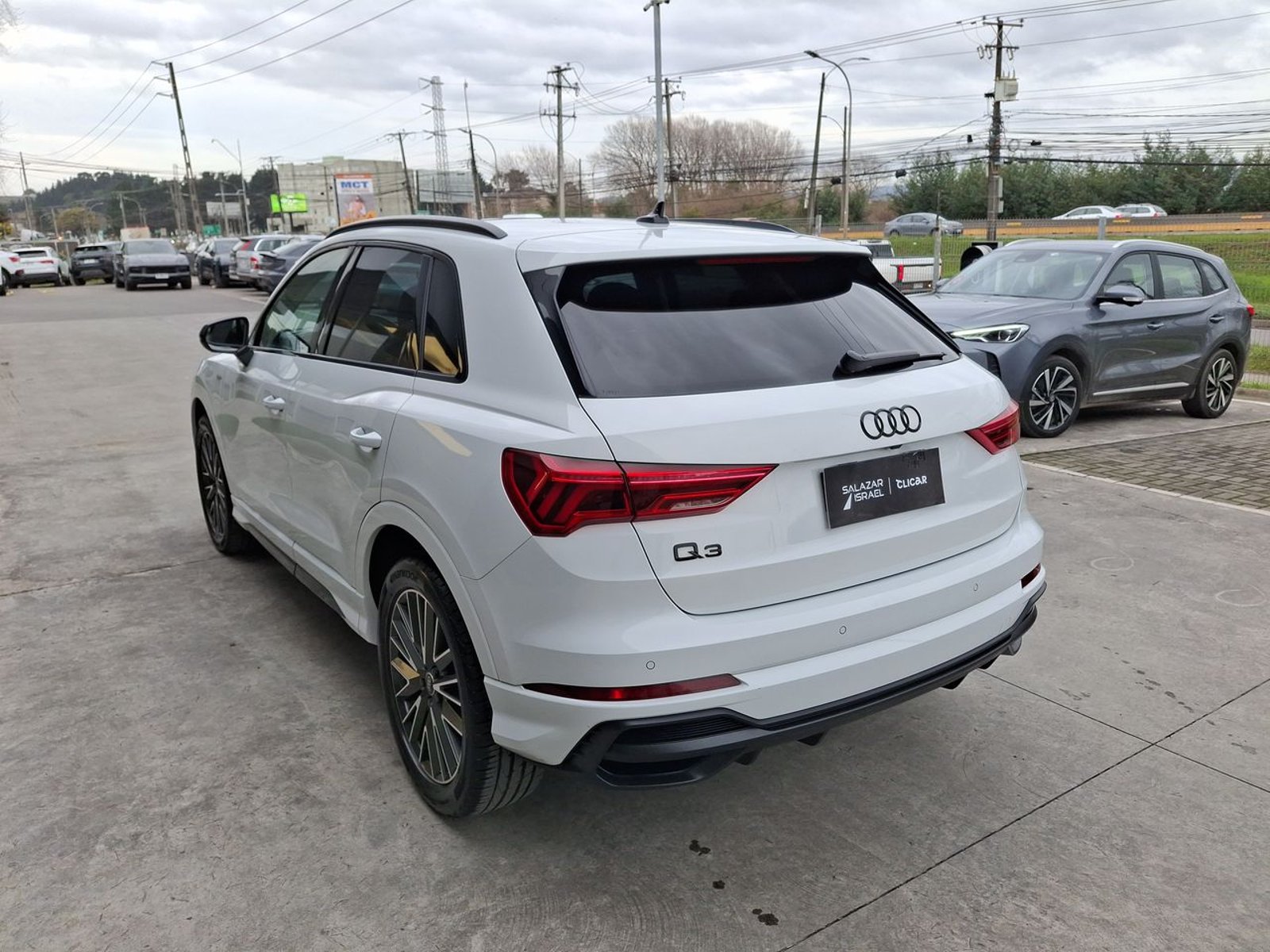 Audi Q3 1.4 35 Tfsi Sport Dark Edition 4x2 S-tronic At 5p 2024 - Foto 5 de 8