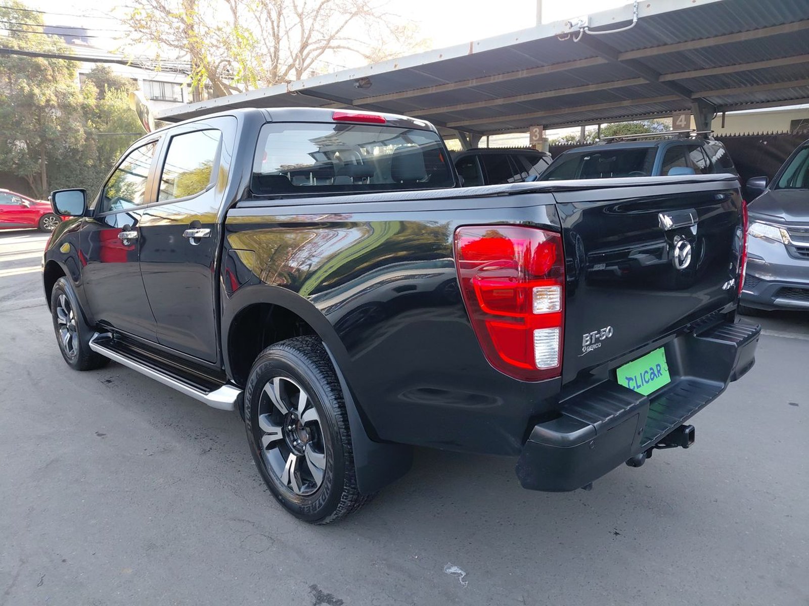 Mazda Bt-50 3.0 High Diesel 4x4 Dob.cab. 6at 4p 2023 - Imagen 5 de 8