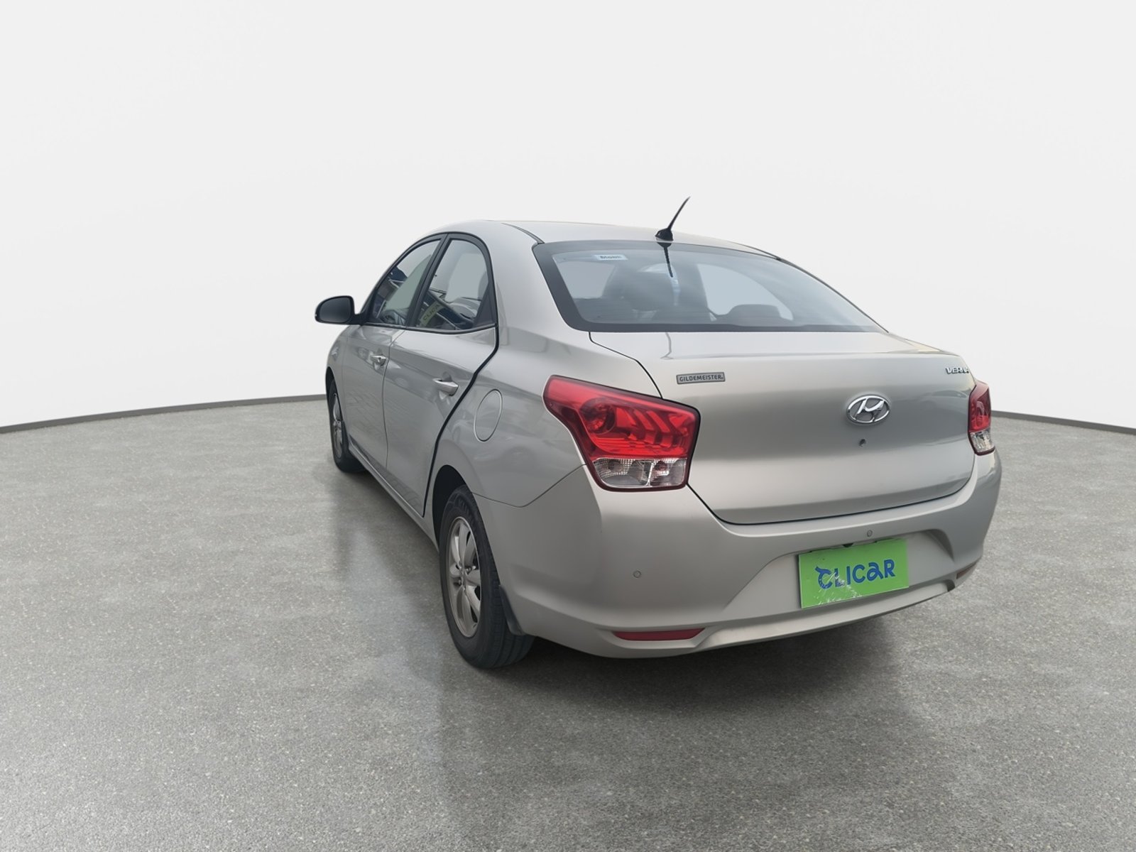 Hyundai Verna 1.4 Cb Plus 4x2 Mt5 4p 2022 - Foto 5 de 8