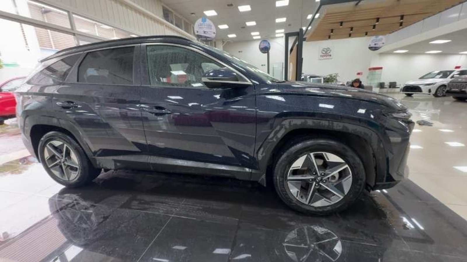 Hyundai Tucson 2.0 Nx4 Plus 2wd At 5p 2025 - Imagen 3 de 5