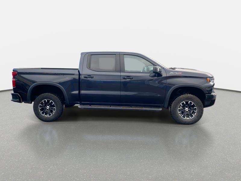 Chevrolet Silverado 6.2 Zr2 R 4x4 At 4p 2024 - Imagen 8 de 8