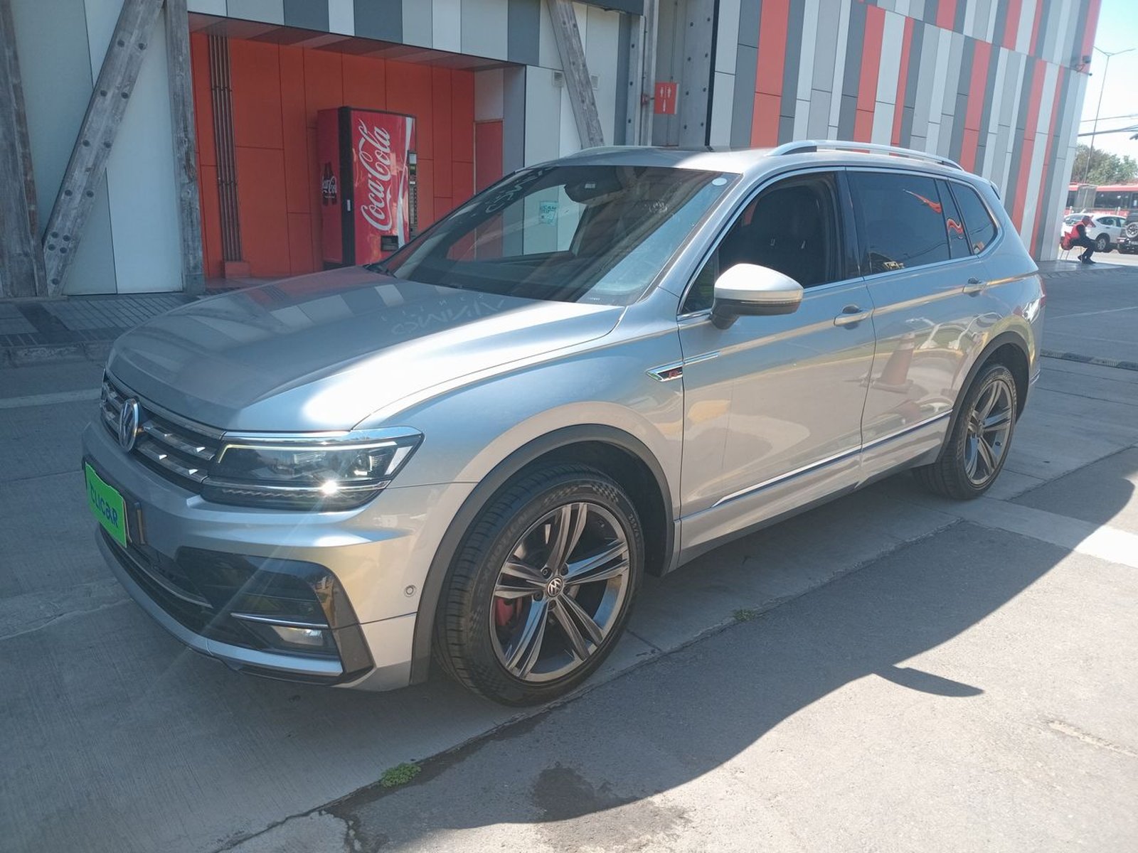 Volkswagen Tiguan 2.0 Tsi R-line 4motion 220hp 3row At 5p 2021 - Foto 3 de 8