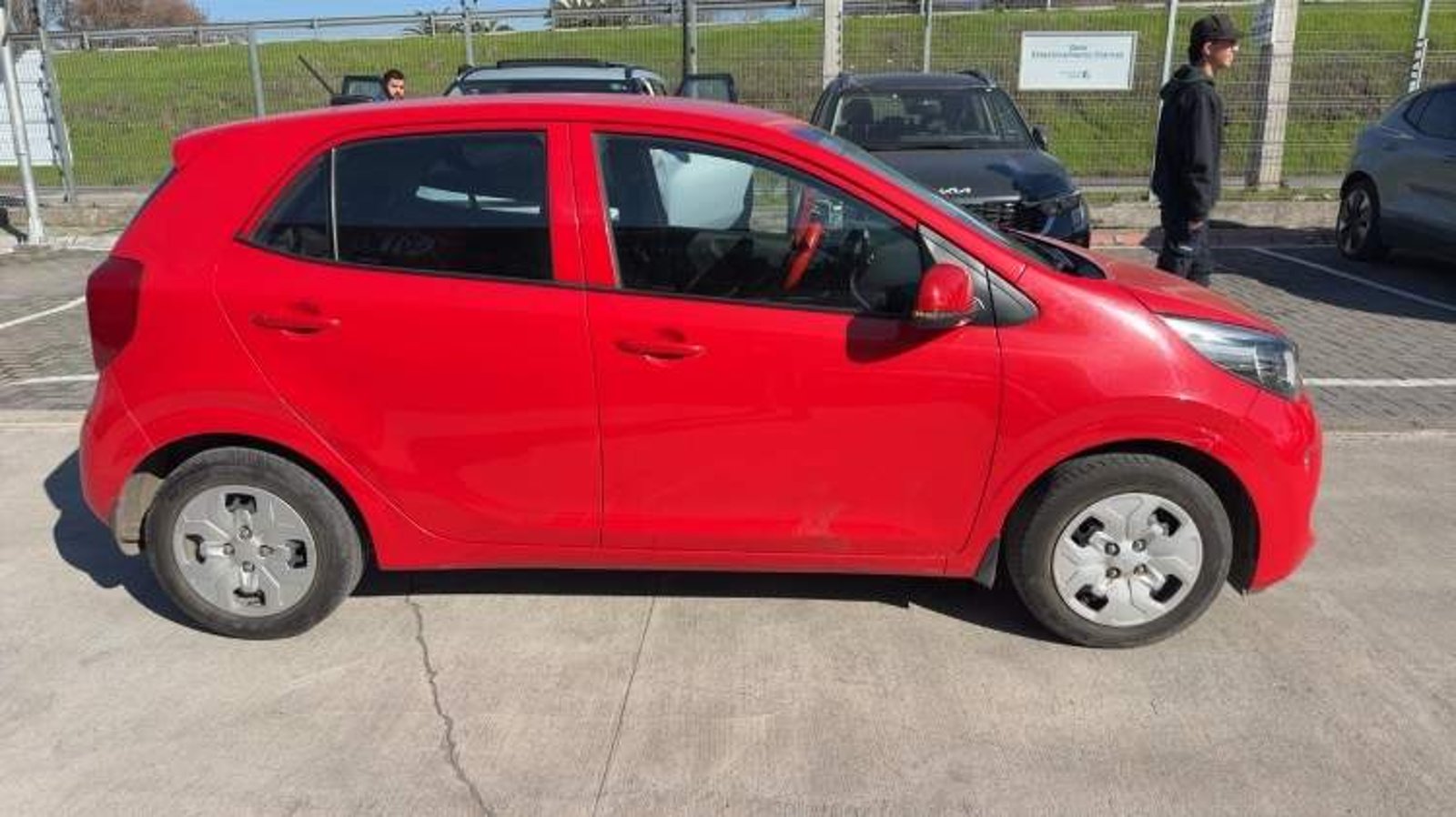 Kia Morning 1.2 Ex 4x2 Hb Abs Ac 5mt 5p 2023 - Imagen 3 de 5
