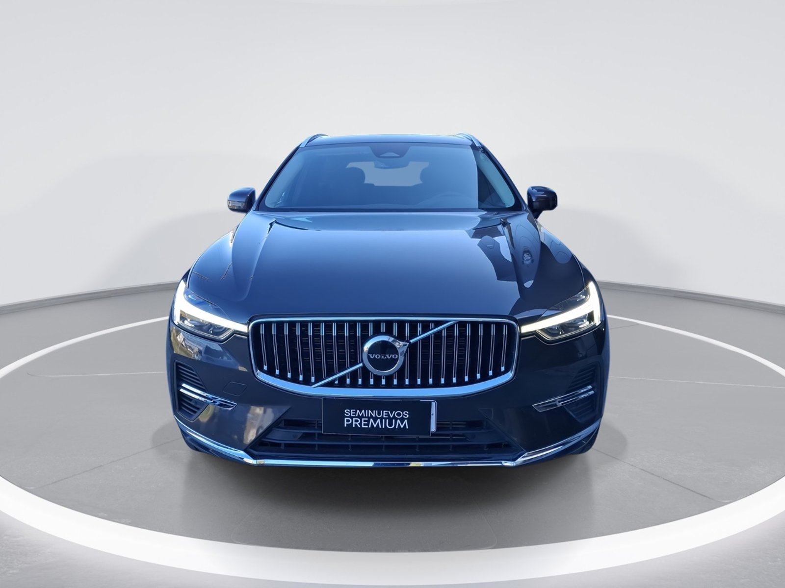 Volvo Xc60 2.0 T8 Recharge Plus Hybrid Awd At 5p 2025 - Foto 2 de 8