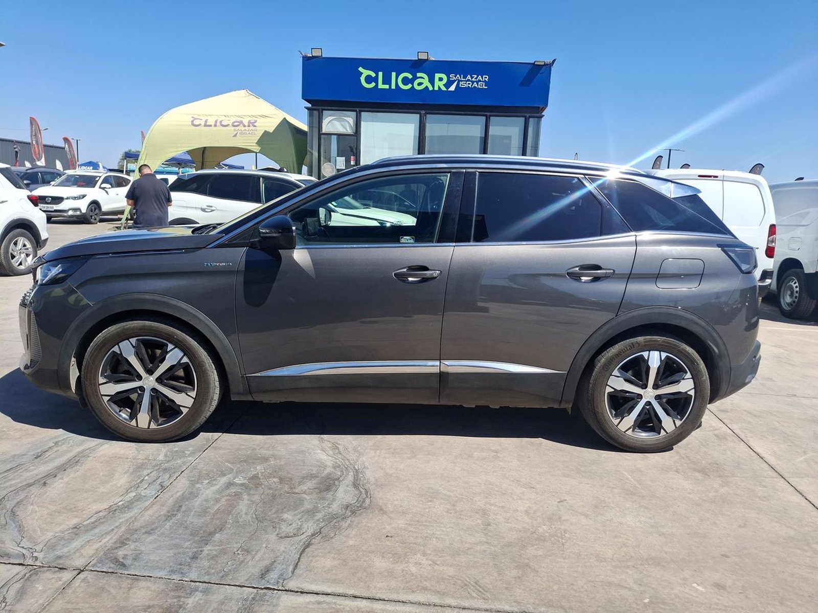 Peugeot 3008 1.6 Gt Hybrid4 300 4x4 Eat8 5p 2023 - Foto 4 de 8