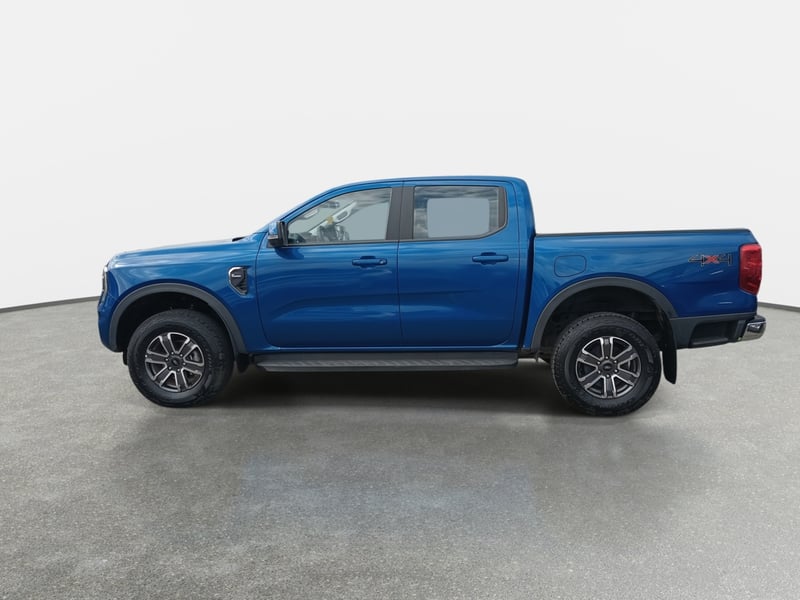 Ford Ranger 2.0 Xlt Diesel 4x4 Dob. Cab. At 4p 2025 - Imagen 4 de 8