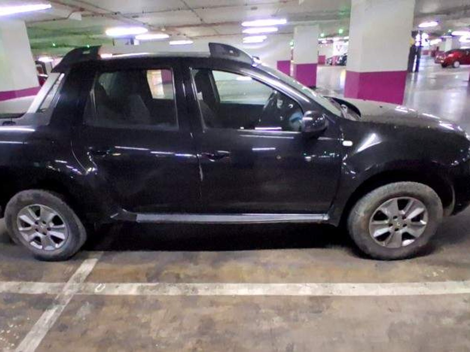 Renault Oroch 2.0 Intens 4x2 Dob. Cab. 6mt 4p 2019 - Foto 3 de 5