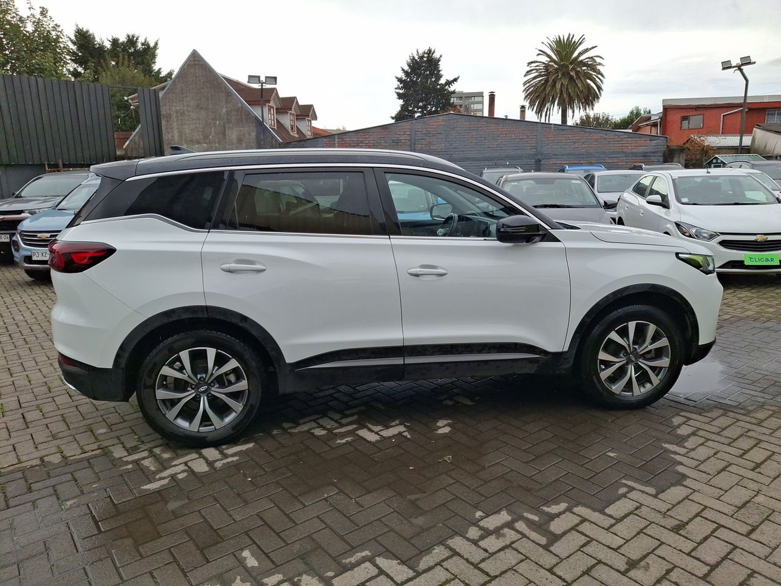 Chery Tiggo 7 Pro 1.5t Glx 4x2 Bicolor Cvt At 5p 2023 - Imagen 8 de 8