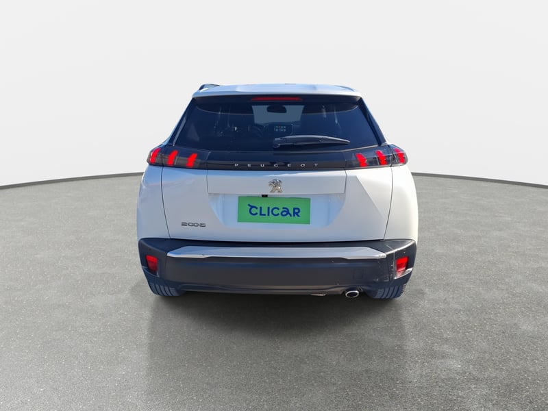 Peugeot 2008 1.5 Allure Bluehdi 130 4x2 At 5p 2023 - Imagen 6 de 8