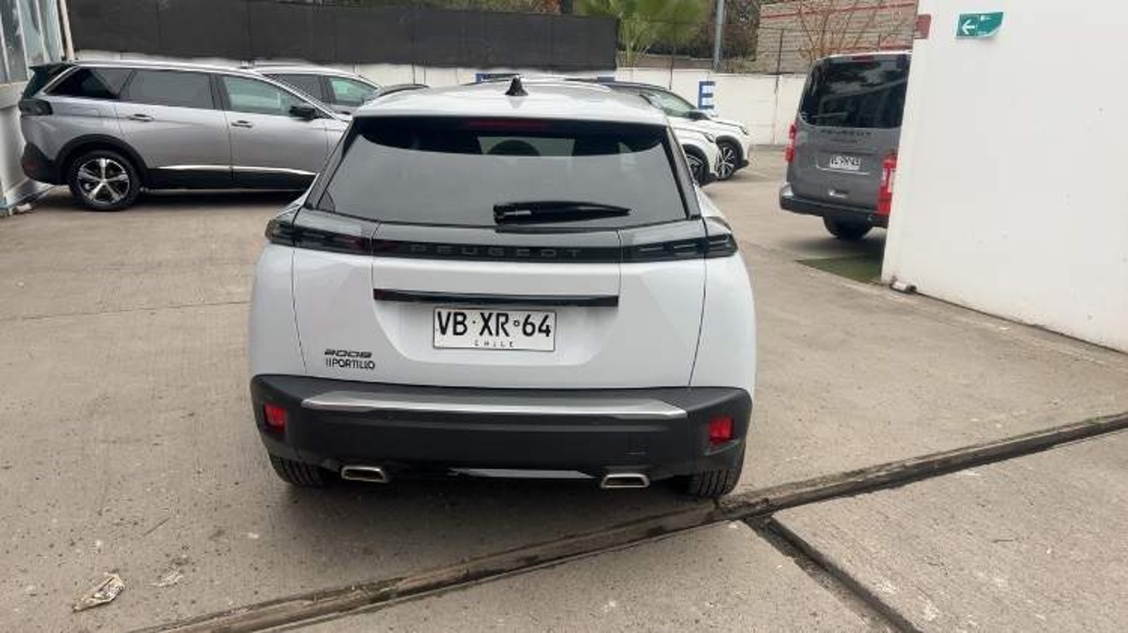 Peugeot 2008 1.2 Allure Pack Puretech 130hp 4x2 Mt 5p 2025 - Imagen 5 de 5