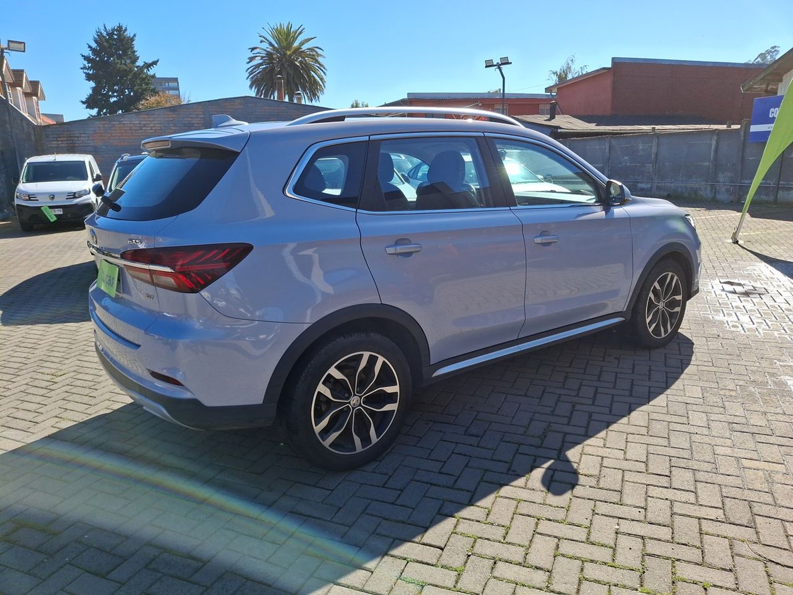 Mg Mg Rx5 1.5t Dlx 2wd Mt 5p 2023 - Imagen 7 de 8