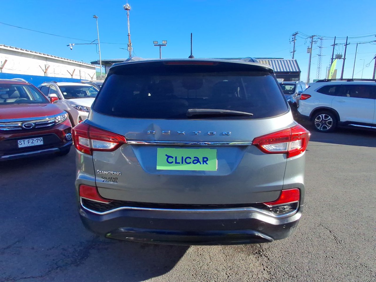 Ssangyong Rexton 2.2 Diesel 4x2 Mt 5p 2019 - Imagen 6 de 8