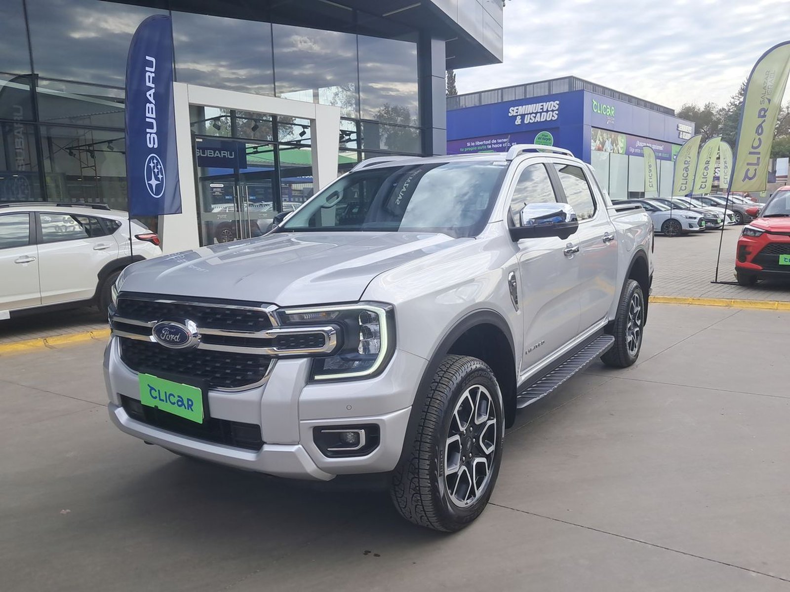 Ford Ranger 3.0 Ltd Diesel 4x4 Dob. Cab. At 4p 2026 - Foto 3 de 8