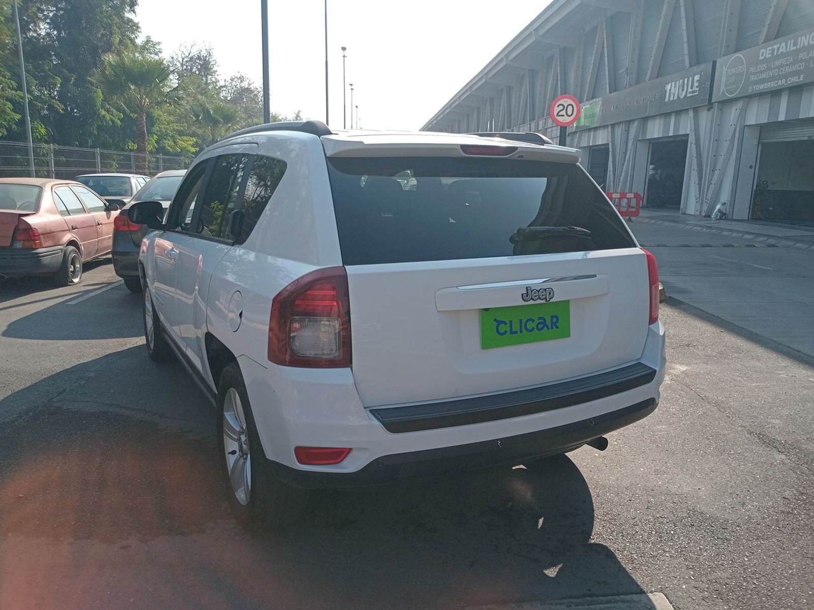 Jeep Compass 2.4 Sport 4x2 At 5p 2017 - Foto 5 de 8