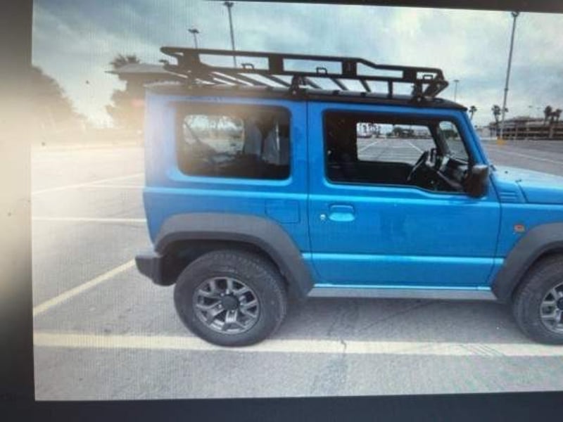 Suzuki Jimny 1.5 Glx 4x4 At 5p 2025 - Imagen 3 de 5