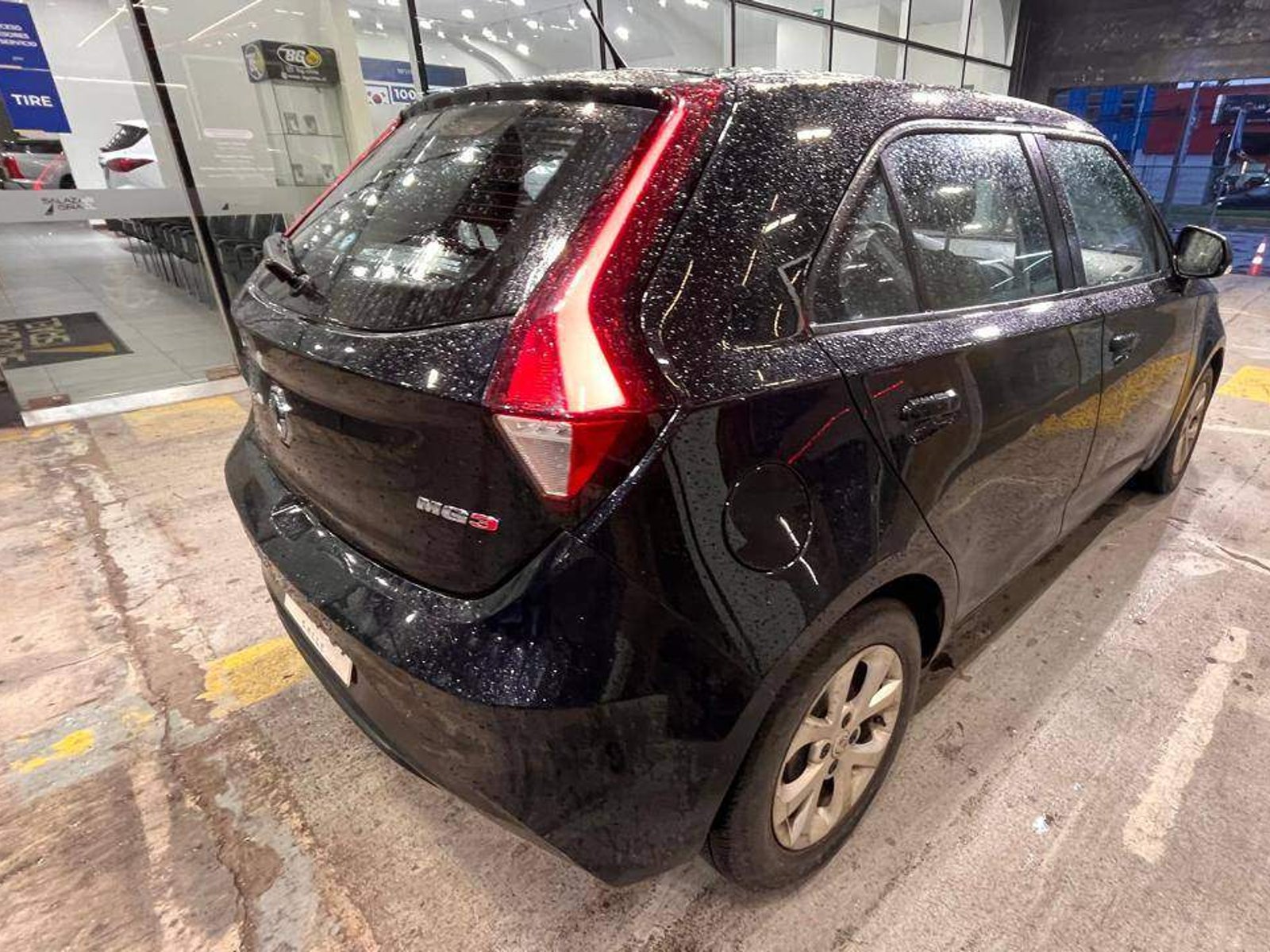 MG Mg 3 1.5 Std Plus 2wd Hb Mt 5p 2025 - Foto 3 de 4