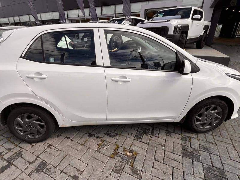 Kia Morning 1.2 Lx 4x2 Mt 5p 2026 - Imagen 3 de 5