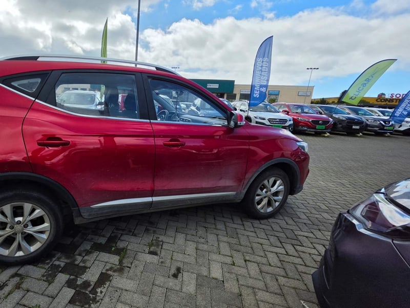 MG Mg Zs 1.5 Std 4x2 Mt 5p 2022 - Imagen 3 de 5