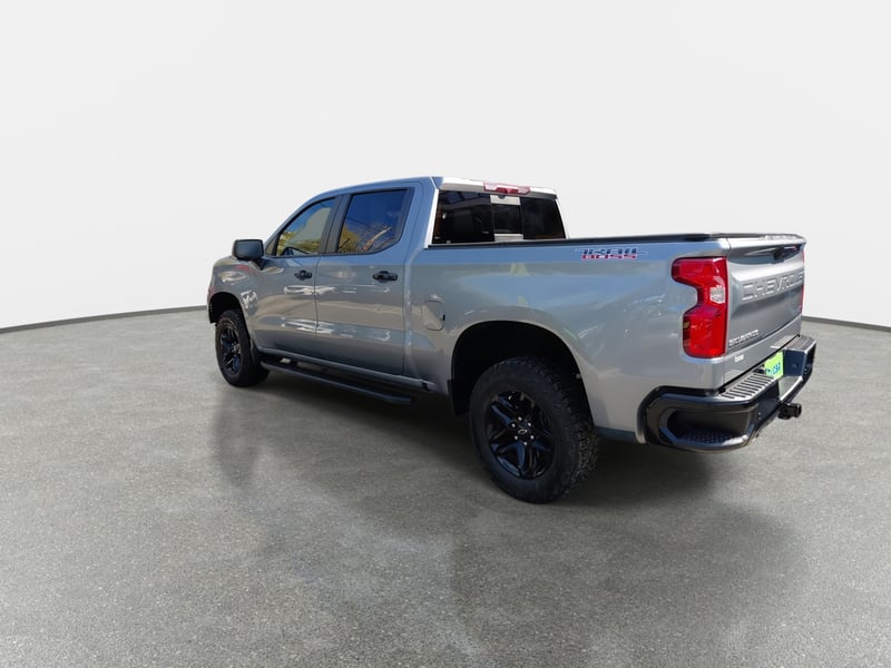 Chevrolet Silverado 5.3 Lt Trail Boss Z71 4x4 At 4p 2024 - Imagen 5 de 8
