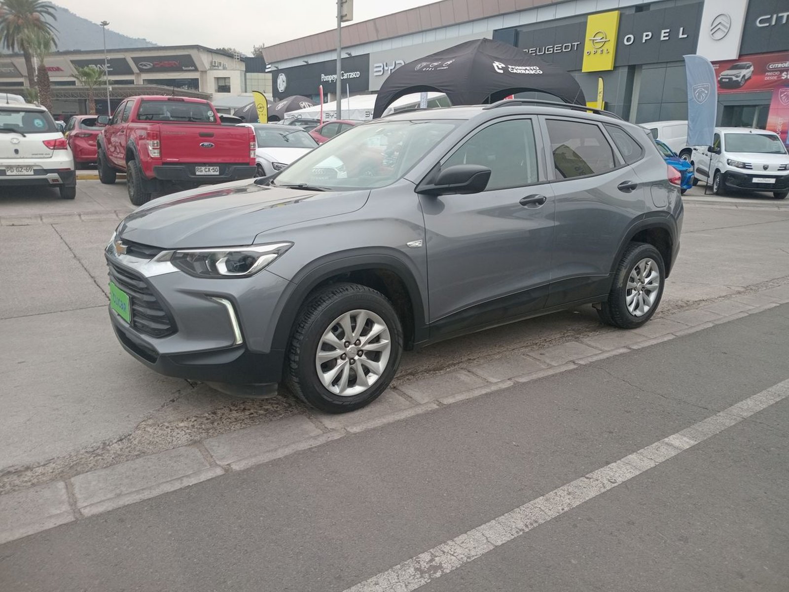 Chevrolet Tracker 1.2t Ls Fwd Mt 5p 2022 - Imagen 3 de 8