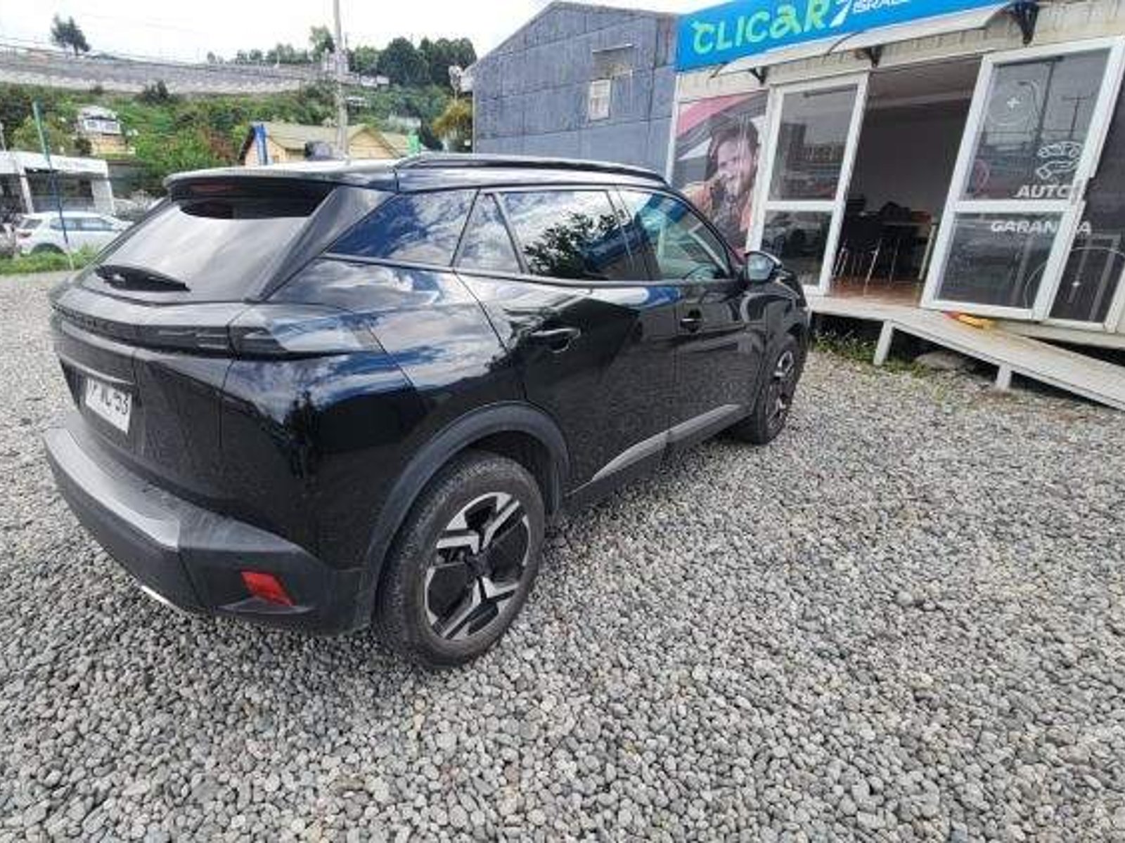 Peugeot 2008 1.2 Allure Pack Puretech 130 4x2 Mt 5p 2024 - Foto 4 de 5