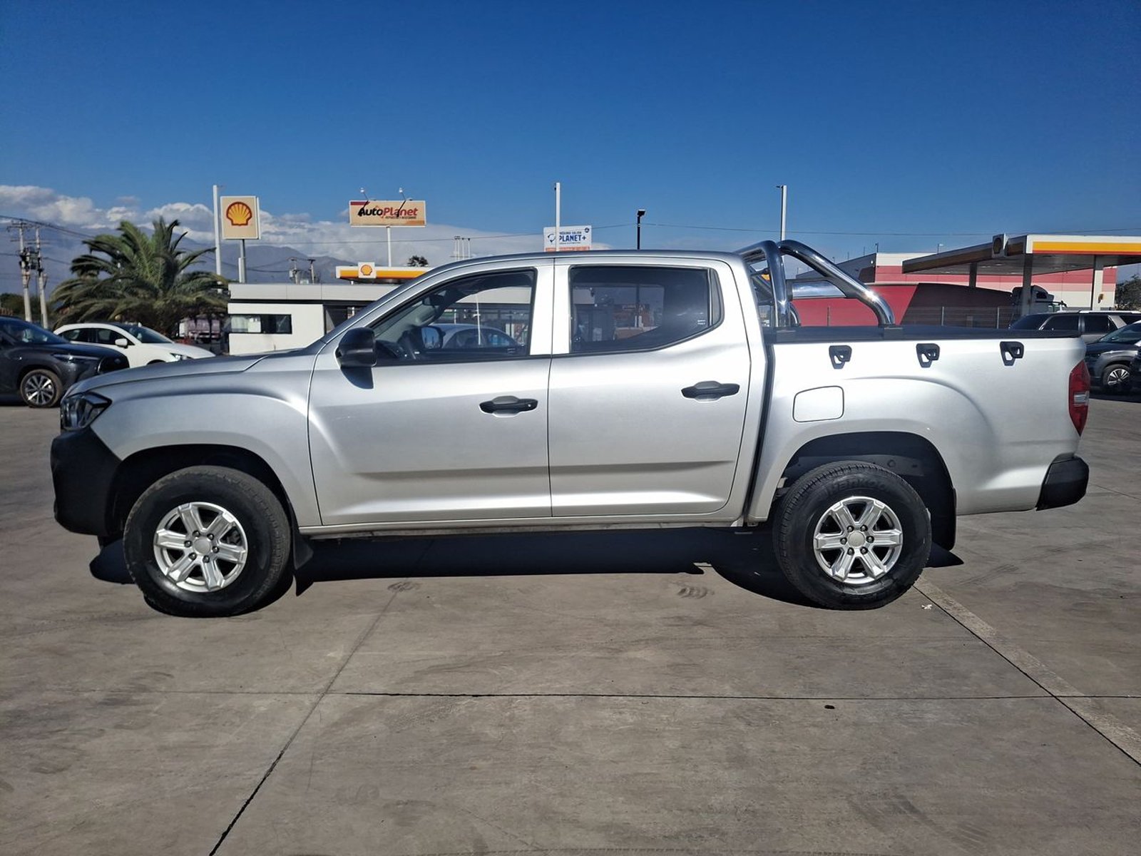 Maxus T60 2.0 Dx Diesel 4x2 Dob. Cab. Euro6 6mt 4p 2025 - Foto 4 de 8