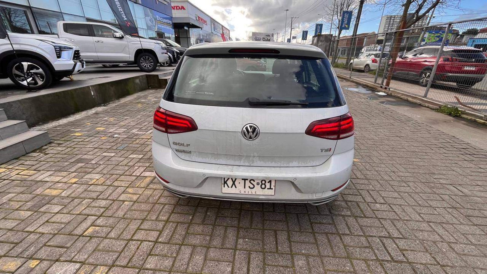 Volkswagen Golf 1.4 Highline 4x2 Hb At 5p 2019 - Imagen 5 de 5