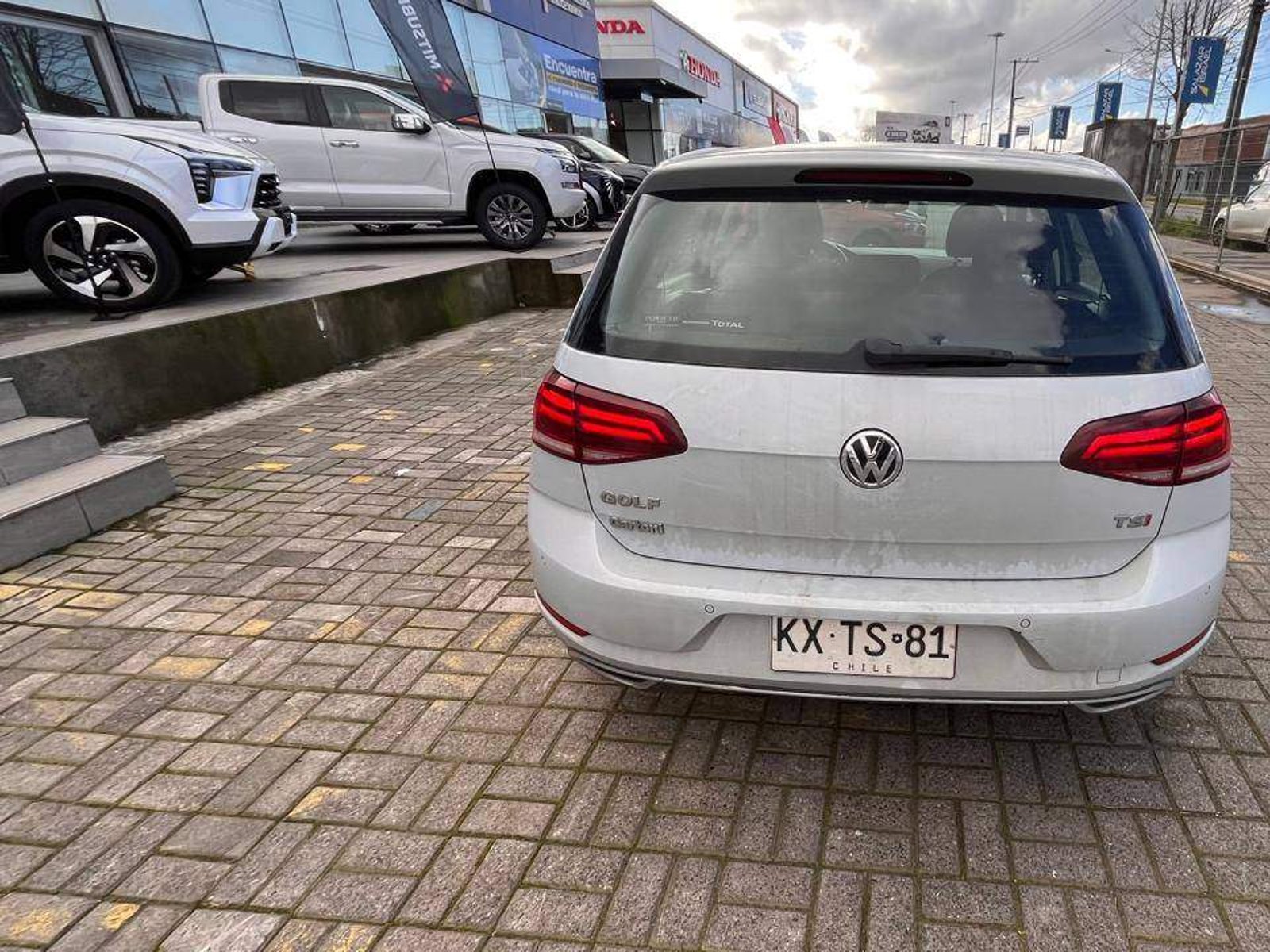Volkswagen Golf 1.4 Highline 4x2 Hb At 5p 2019 - Foto 5 de 5